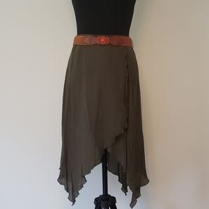 Flowy skirt w/belt